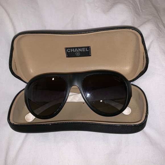 Chanel Vintage Rubber Sunglasses - Picture 7 of 7